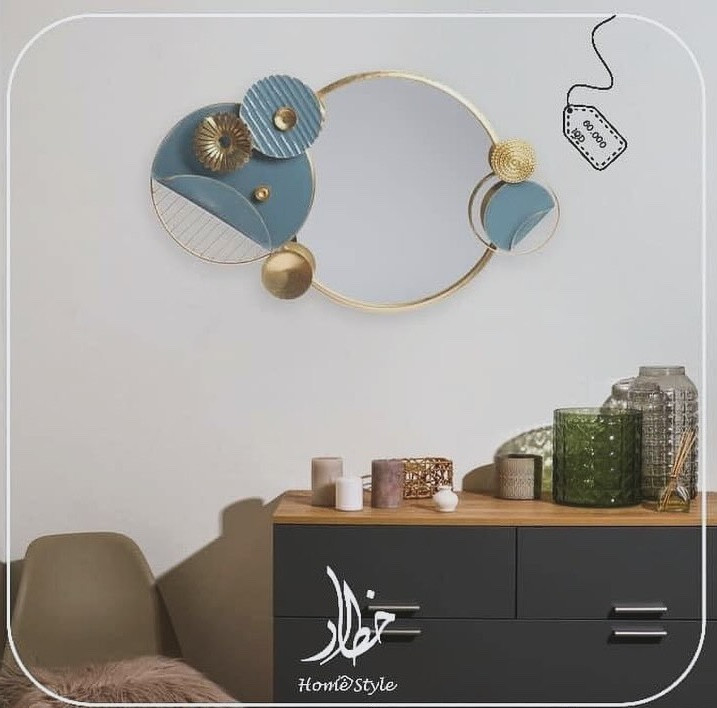 مرآة جدارية